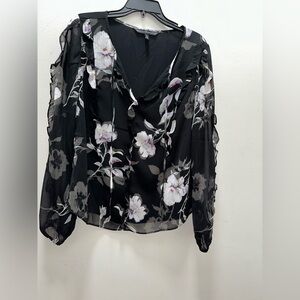 White House Black Market ruffle sleeve top